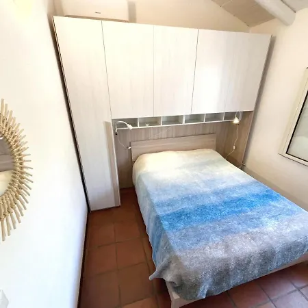 Casa Flamingo Immersa Nella Tranquillita Tatil Evi Schifoni
